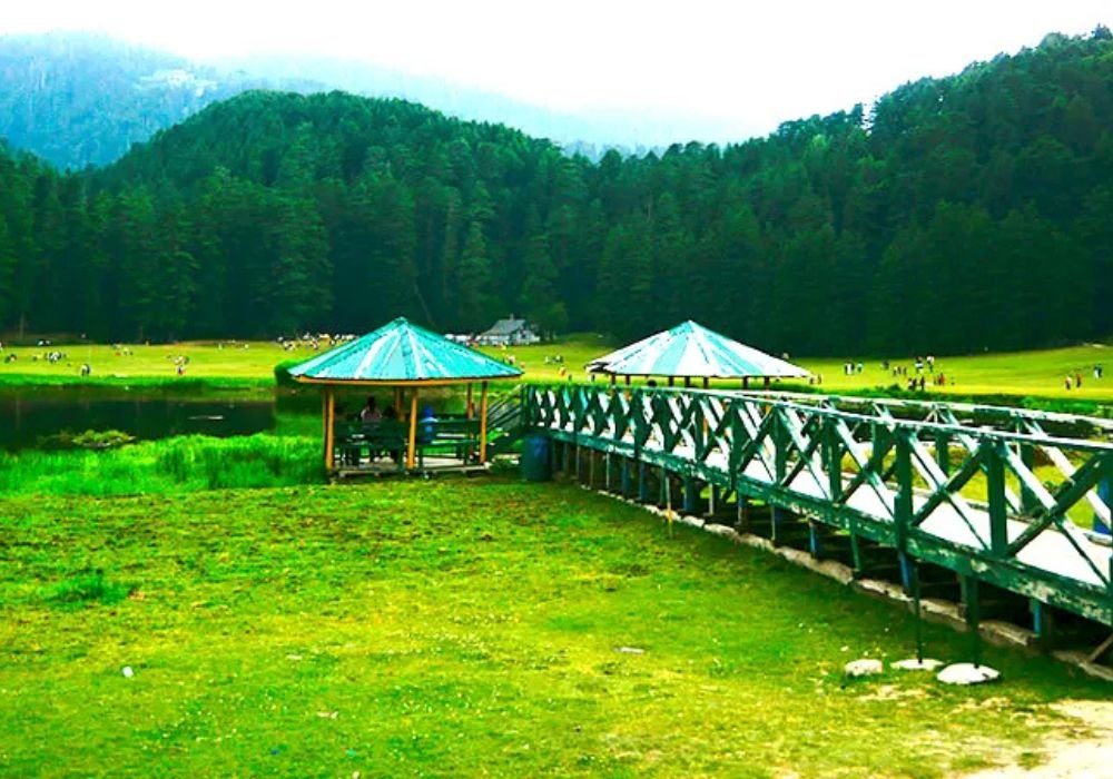 Dalhousie Khajjiar Chamba Tour Package